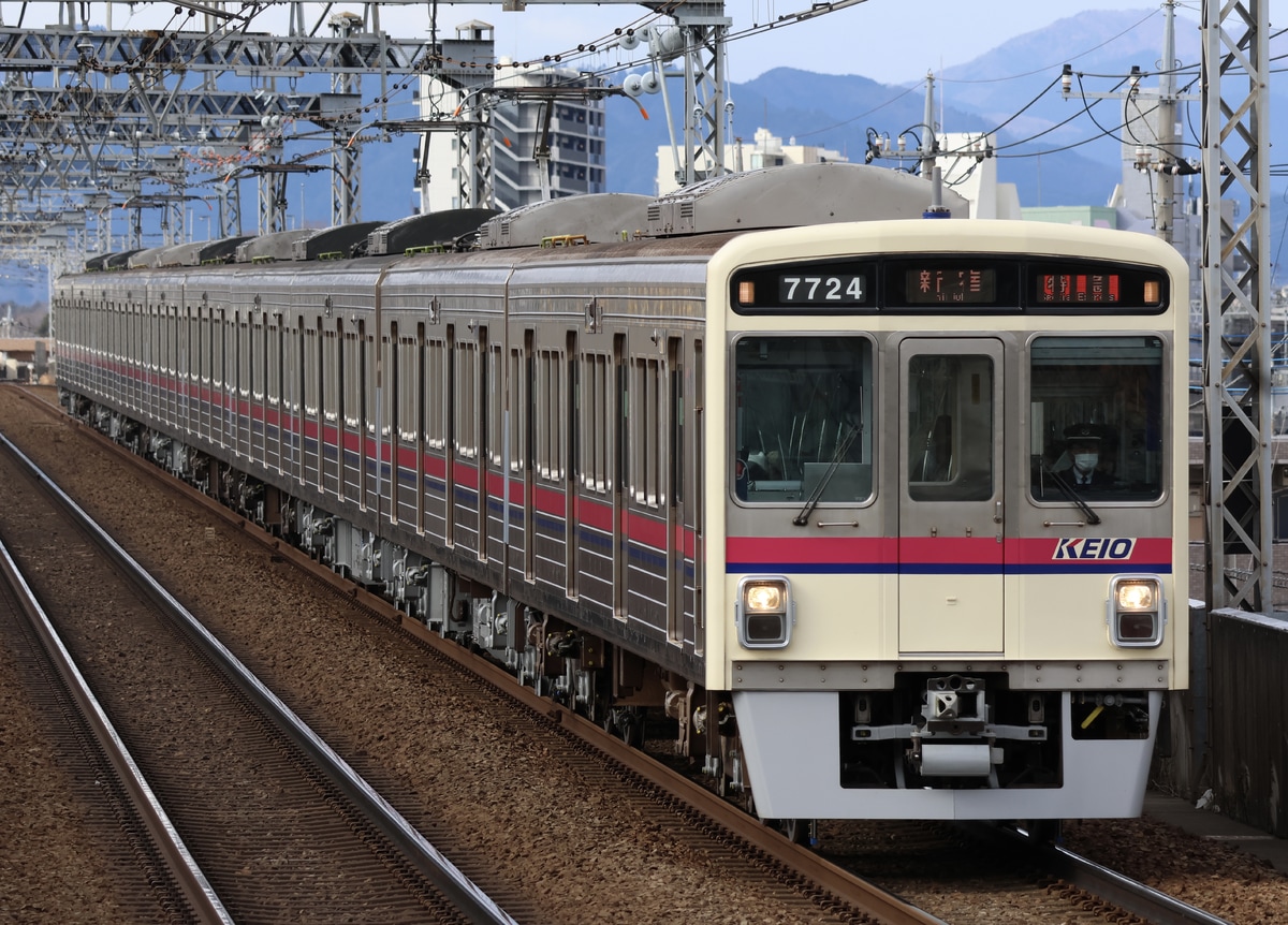 京王電鉄 高幡不動検車区 7000系 