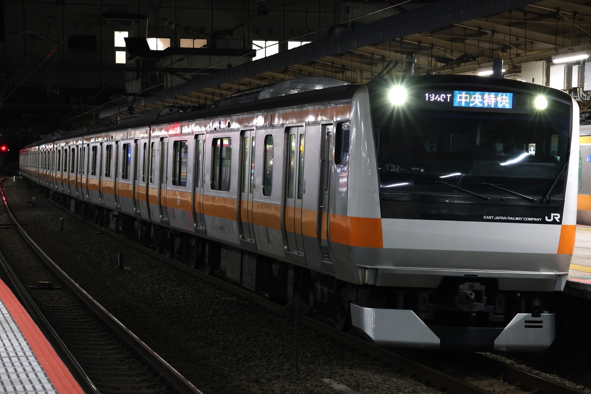 JR東日本 豊田車両センター本区 e233系 トタT32編成