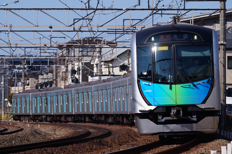 西武40000系40160F<br class="br-sp" />(40160編成)の写真