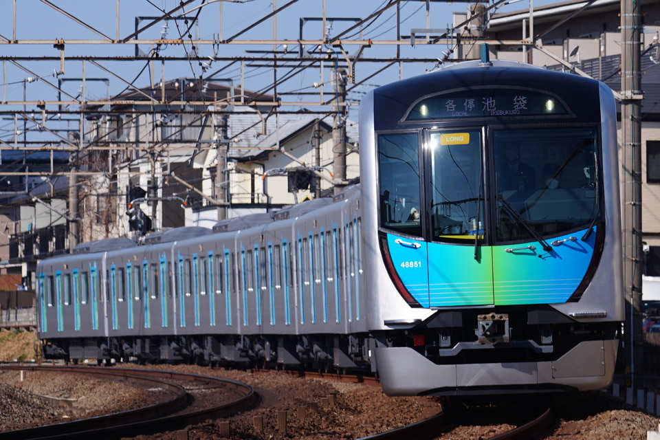 西武鉄道40000系48151Fの写真