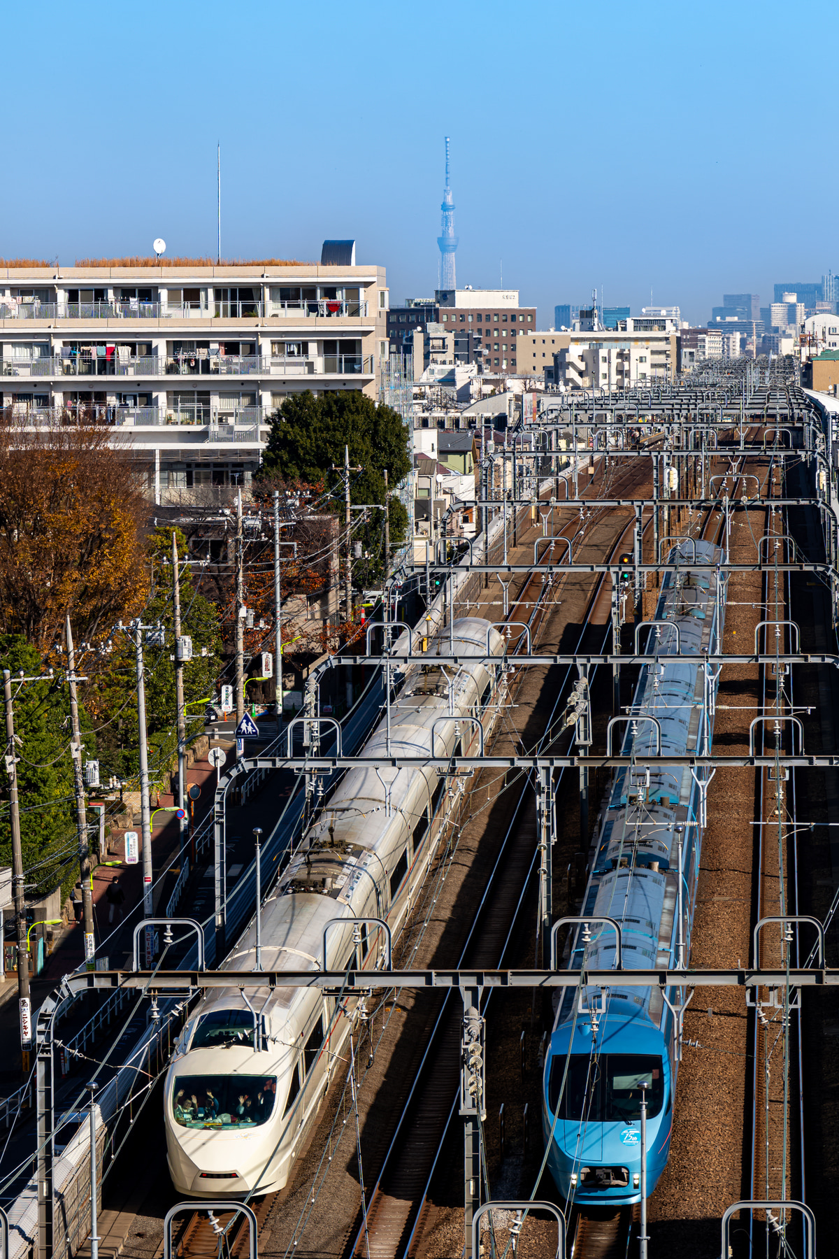 小田急電鉄 喜多見検車区 50000型 50001×10