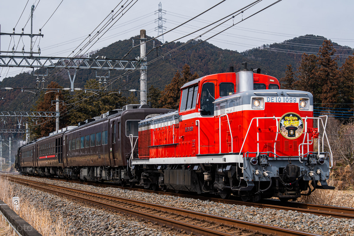 東武鉄道 下今市機関区 DE10 1099