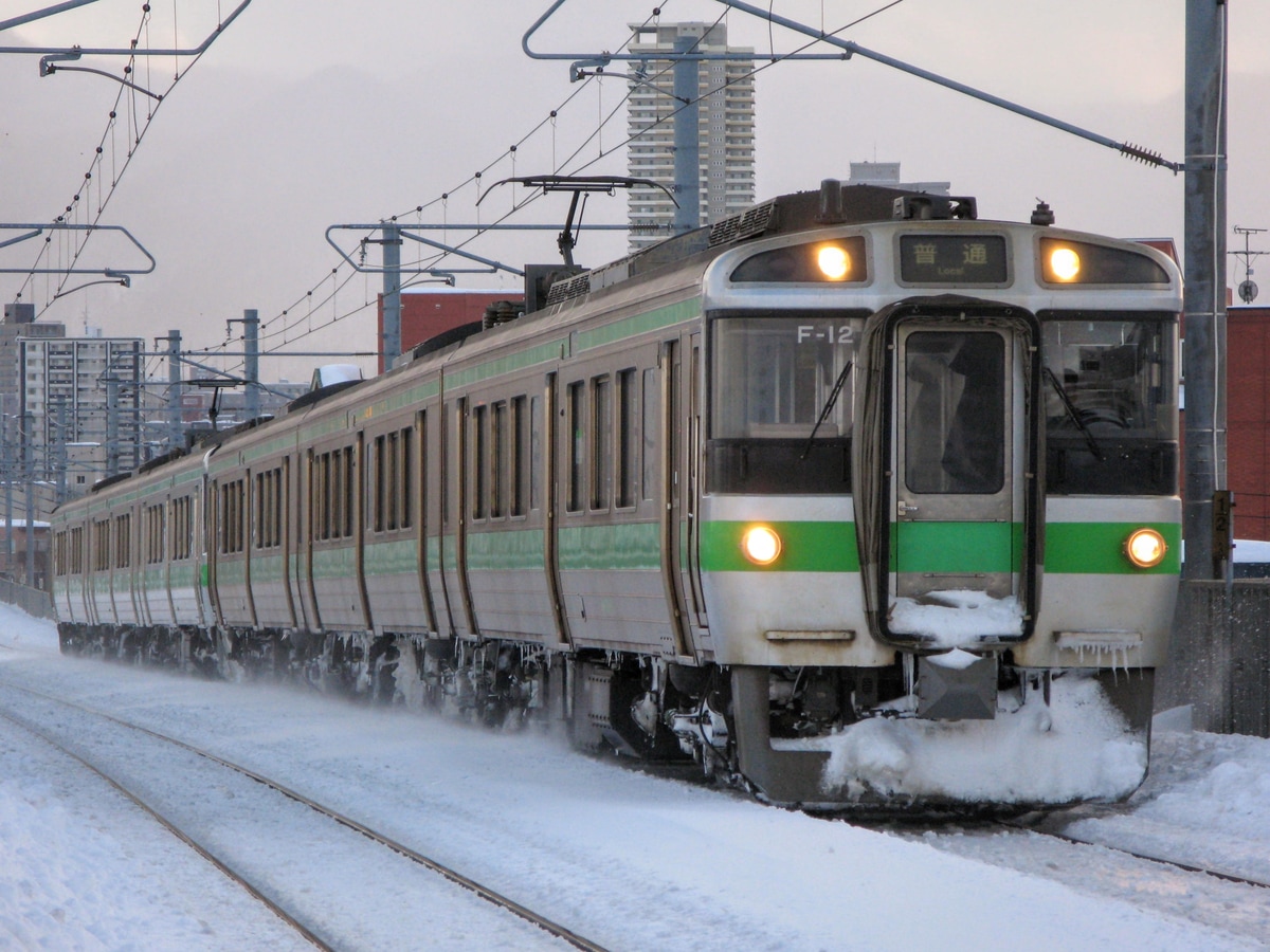 JR北海道 札幌運転所 721系 F-12