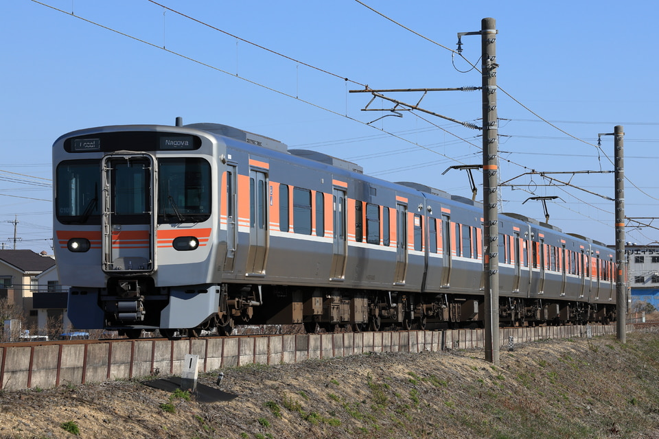 JR海315系C105編成<br class="br-sp" />(シンC105編成)の写真