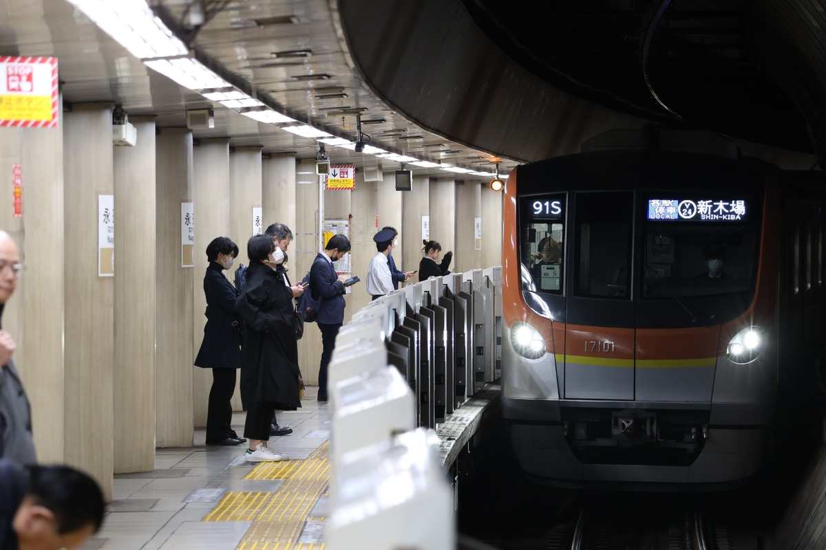 東京メトロ 和光検車区 17000系 17101F