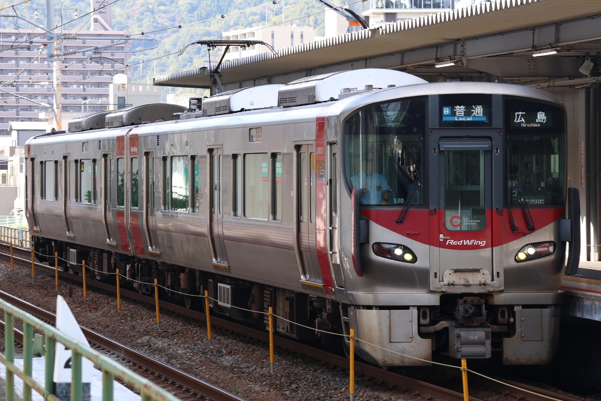 JR西日本  227系 S30編成