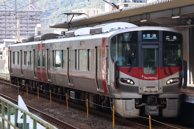 227系 S30編成 の写真 |鉄道写真投稿サイトTrain-Directory