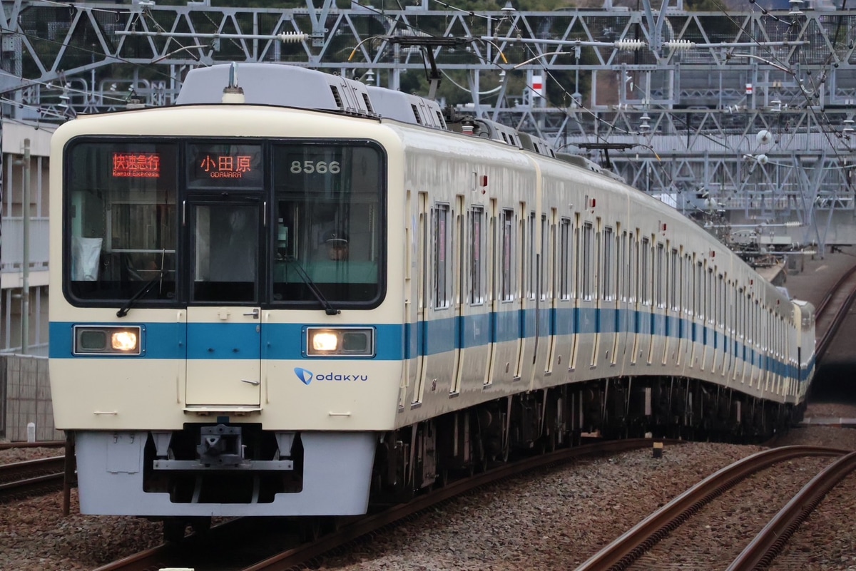 小田急電鉄 喜多見検車区 8000系 8566f