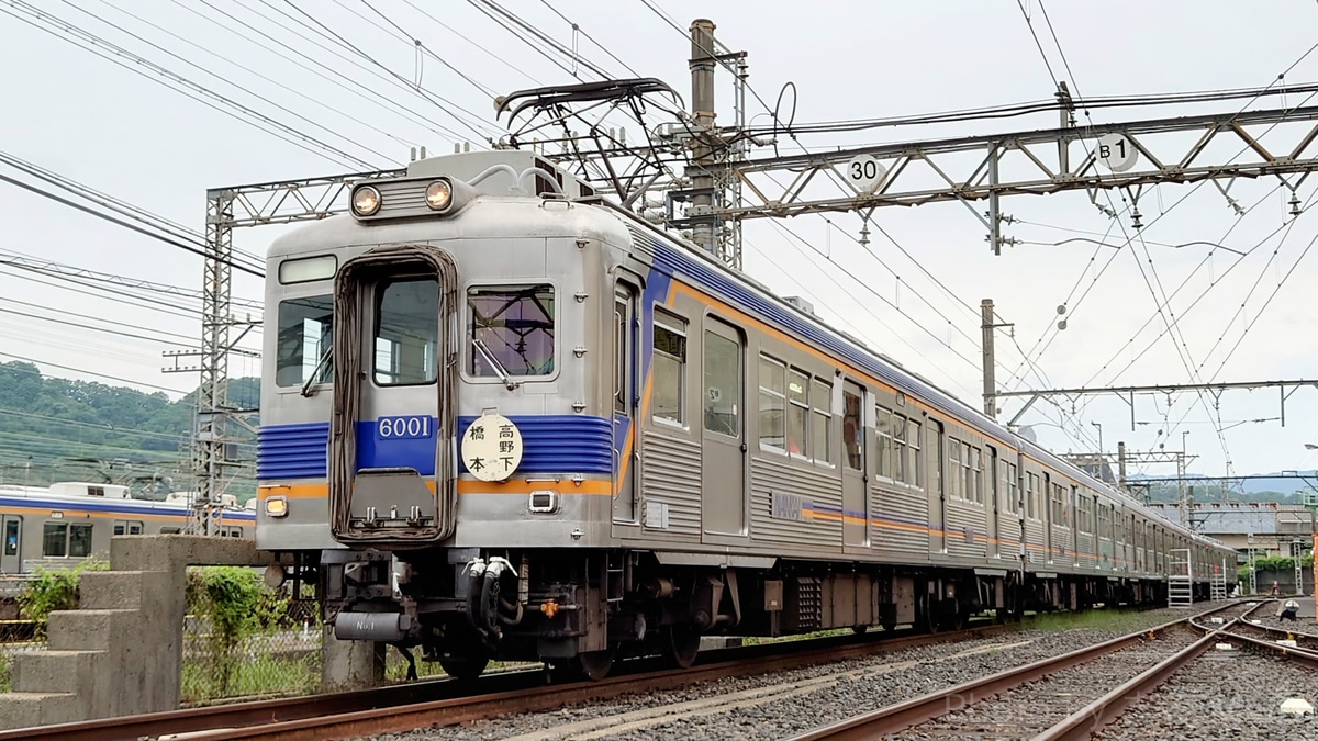 南海電気鉄道 小原田検車区 6000系 6001編成