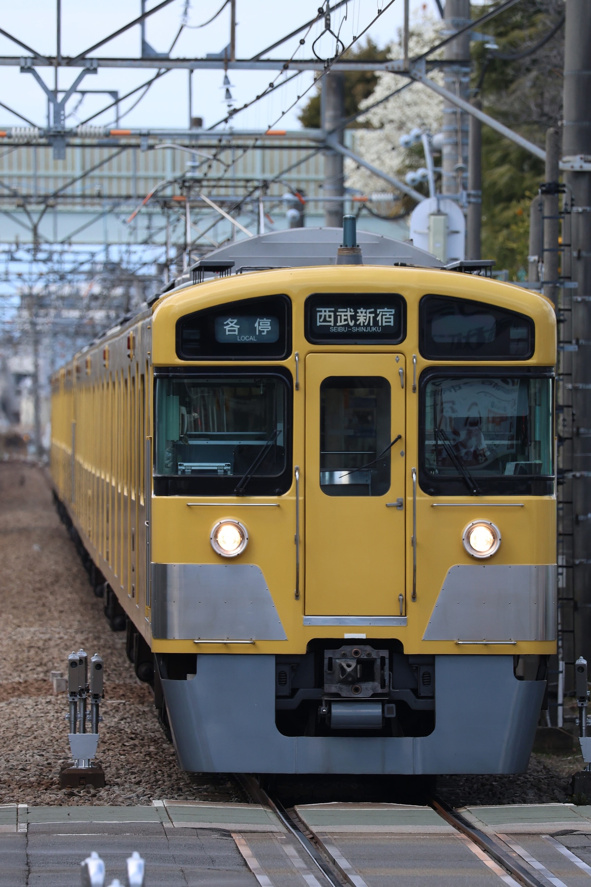 西武鉄道  2000系 2523F