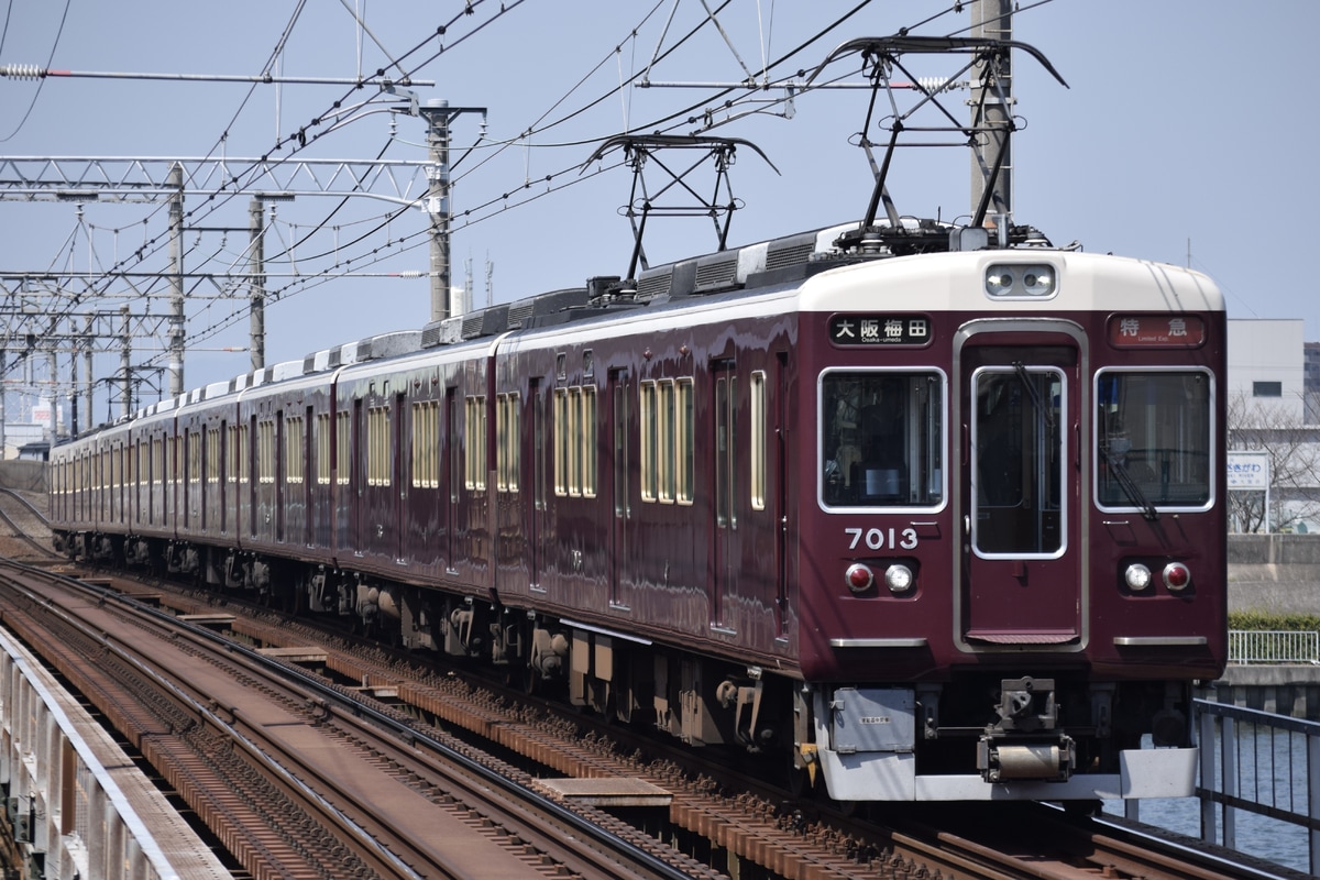阪急電鉄 西宮車庫 7000系 7013F