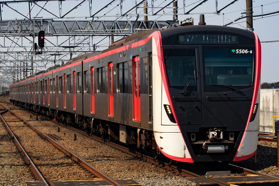 都営5500形5506編成<br class="br-sp" />(5506F)の写真
