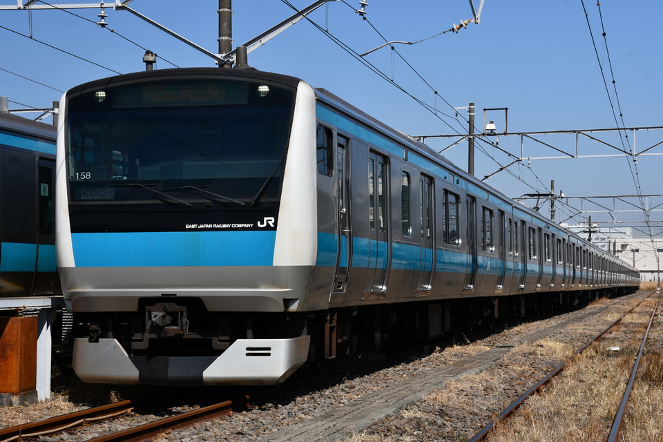 JR東E233系サイ158編成<br class="br-sp" />(ウラ158編成)の写真