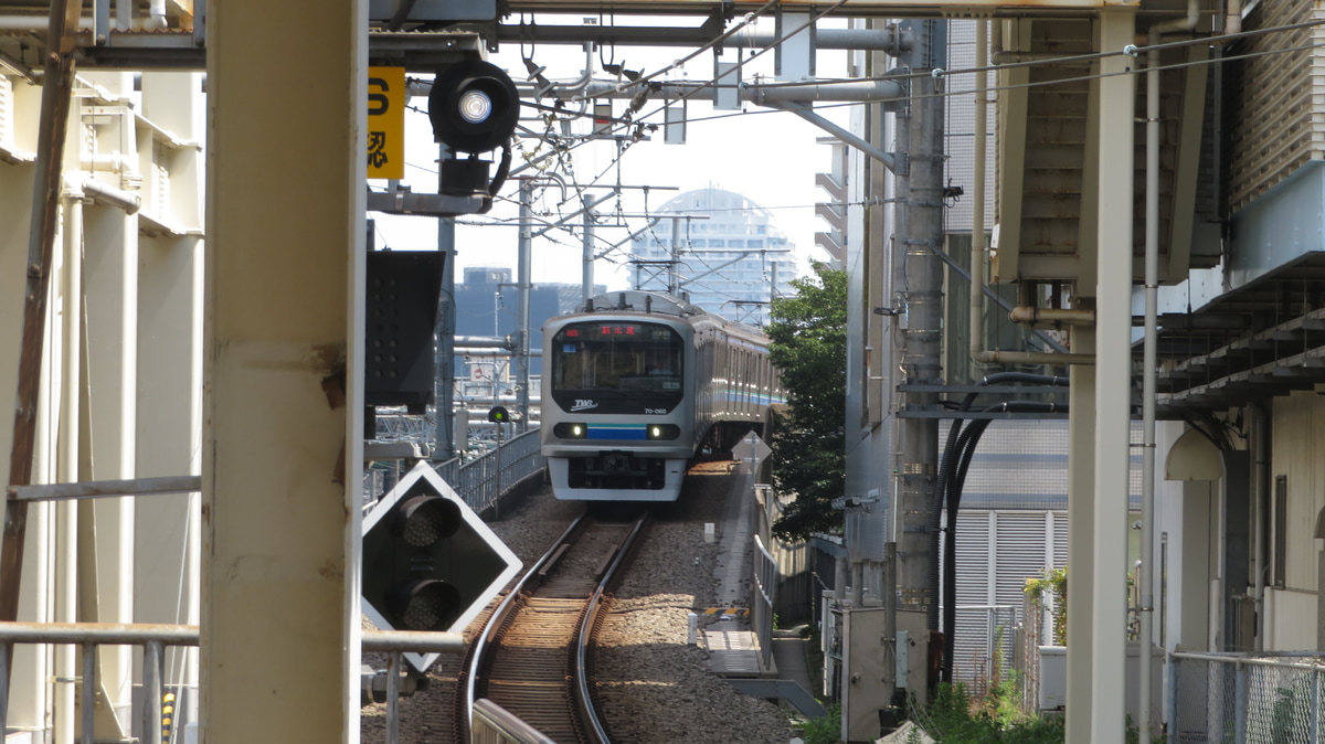 東京臨海高速鉄道 東臨運輸区 70-000形 Z6編成