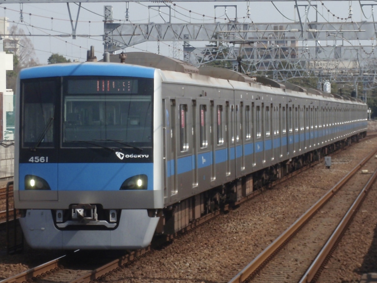 小田急電鉄 喜多見検車区 4000形 4061F