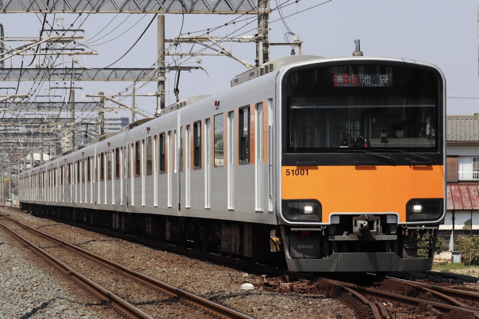 東武50000系51001F<br class="br-sp" />(51001編成)の写真