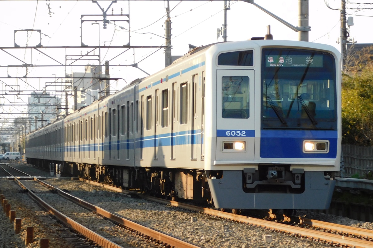 西武鉄道 小手指車両基地 6000系 6152F