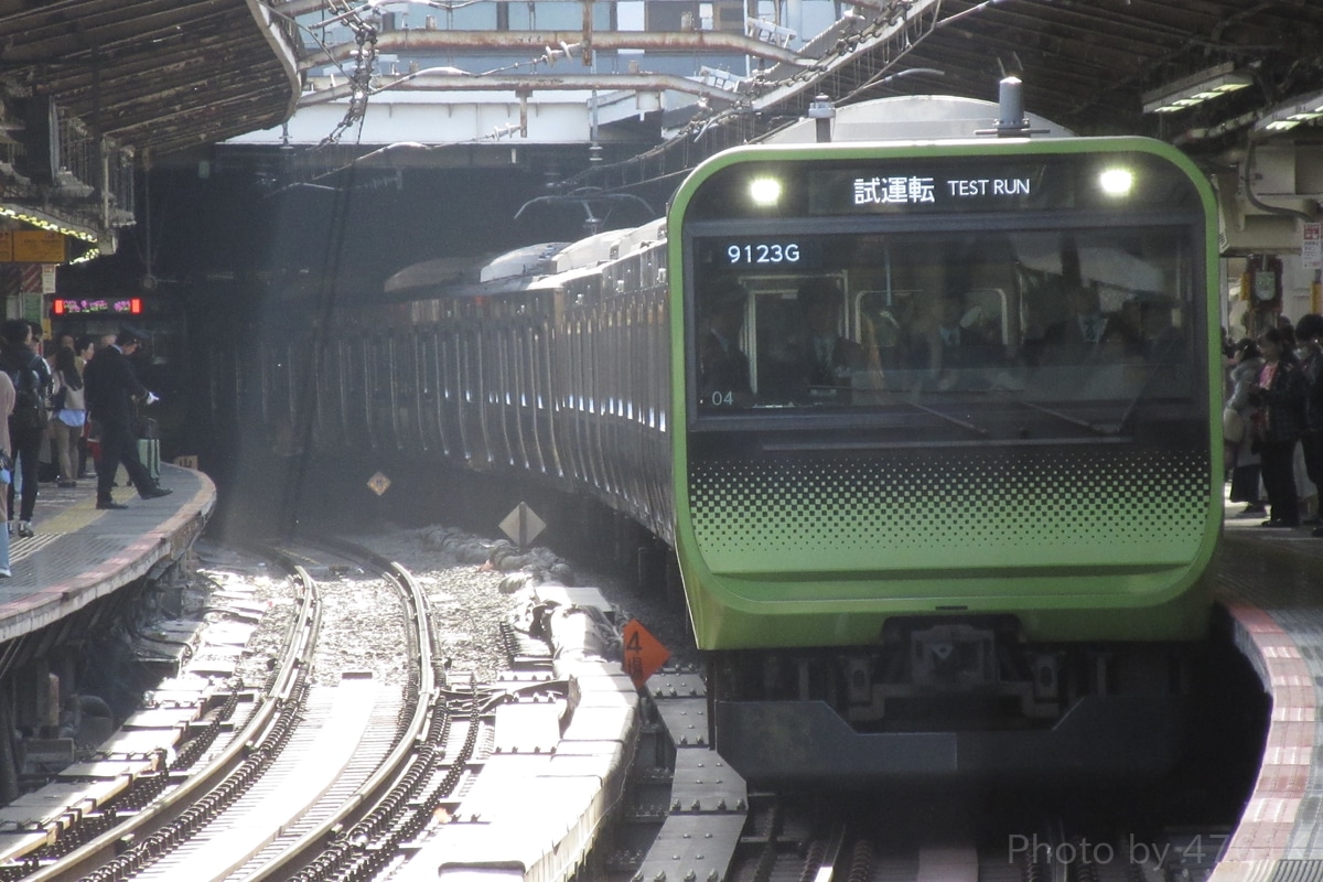 JR東日本 東京総合車両センター本区 E235系 トウ04編成