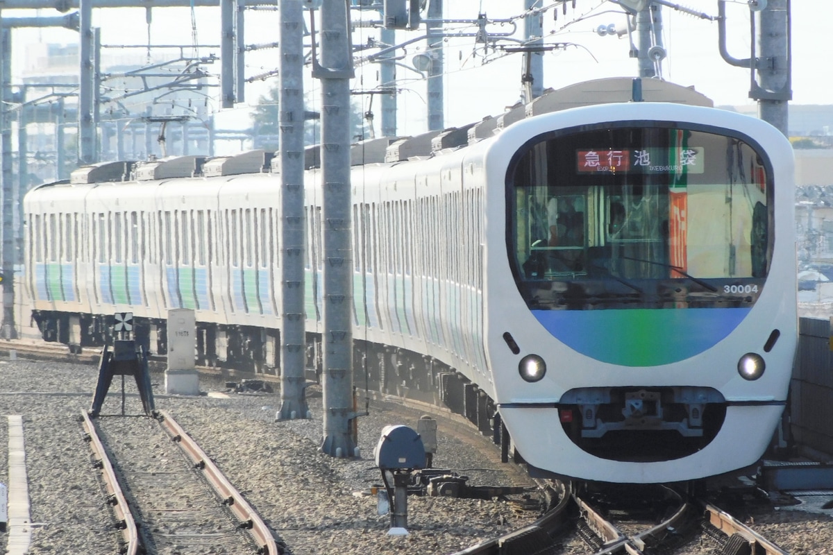 西武鉄道 玉川上水車両基地 30000系 30104F