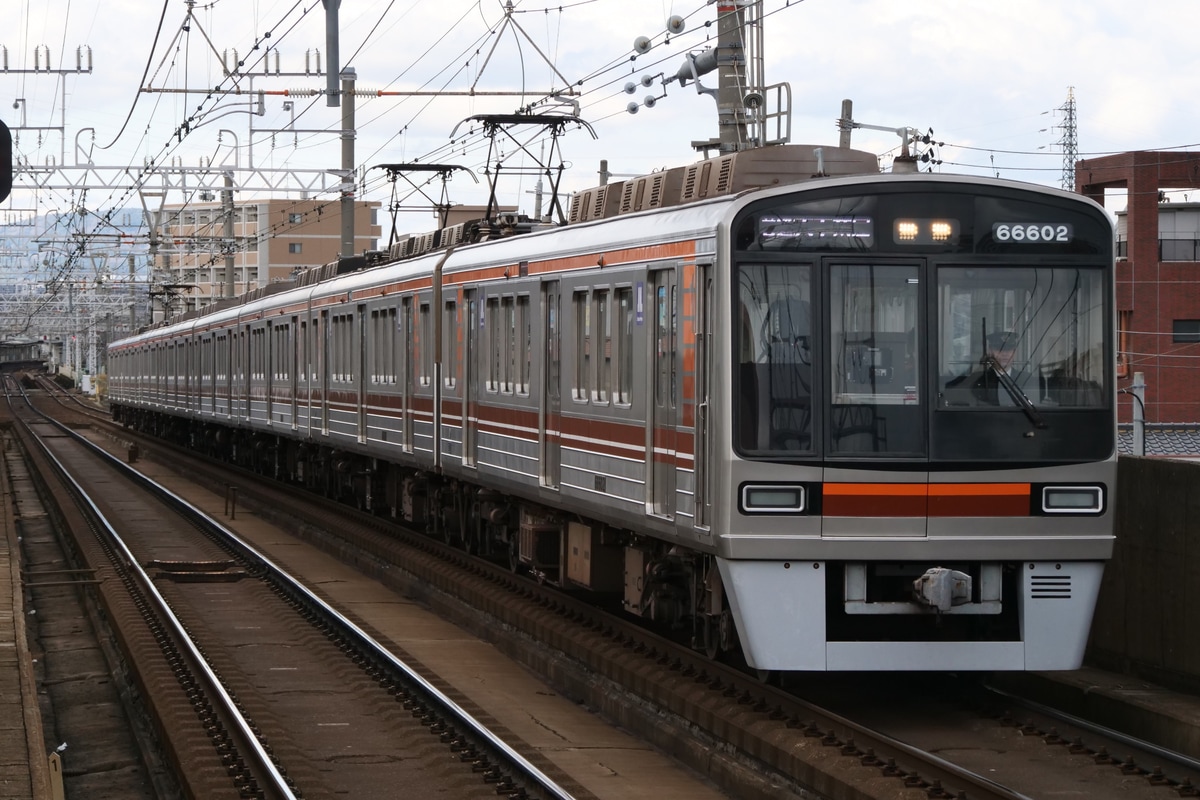 大阪市交通局  66系 66602F