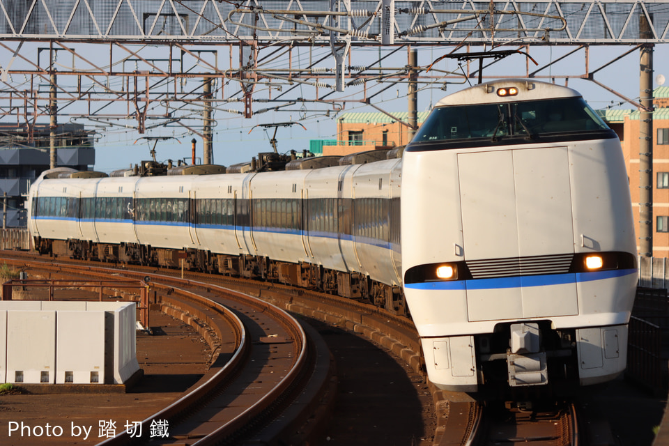 JR西683系B36編成の写真