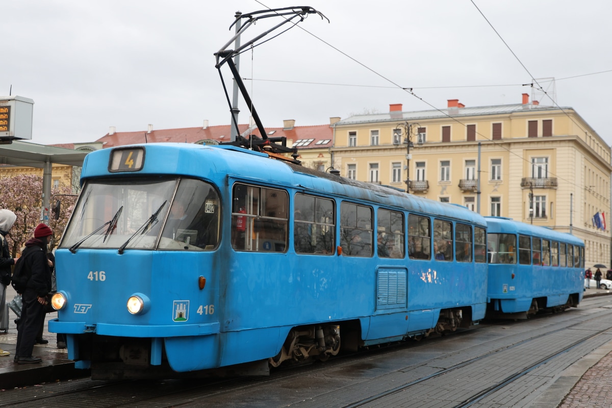 Zagreb tramway network  T4YU 416
