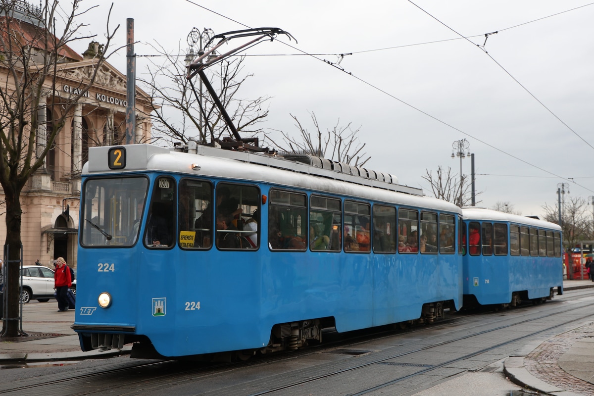 Zagreb tramway network  TMK200 224