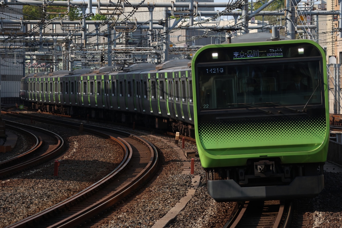 JR東日本 東京総合車両センター本区 E235系 トウ22編成