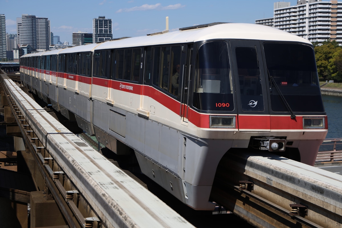 東京モノレール 昭和島車両区 1000形 1085F