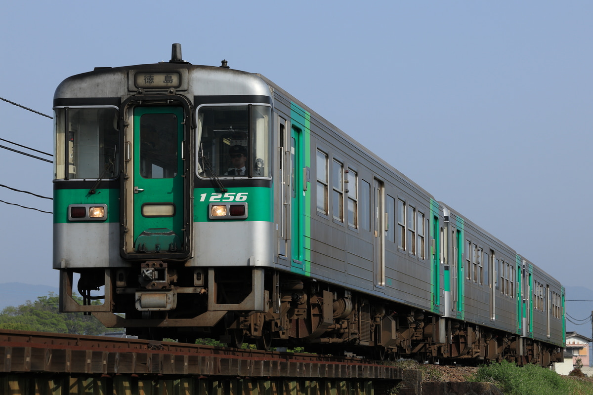 JR四国 徳島運転所 1200形 1256