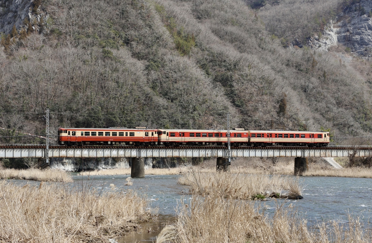 JR西日本 下関総合車両所岡山気動車区 キハ40 2134
