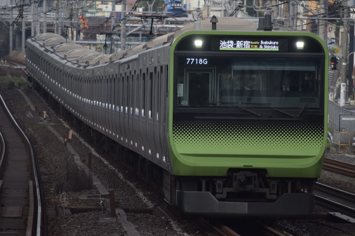 JR東日本 東京総合車両センター本区 E235系 トウ49編成