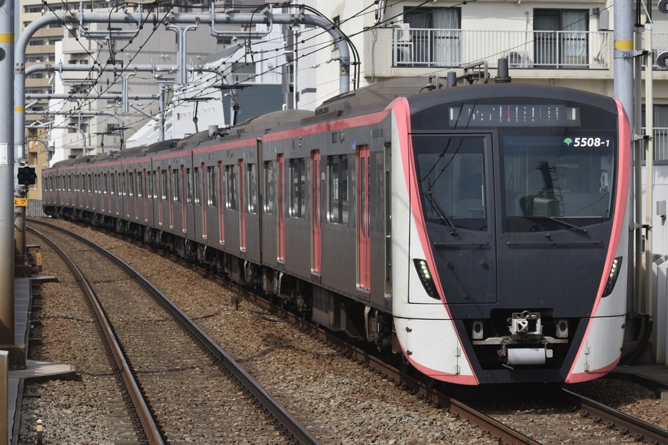 都営5500形5508編成<br class="br-sp" />(5508F)の写真