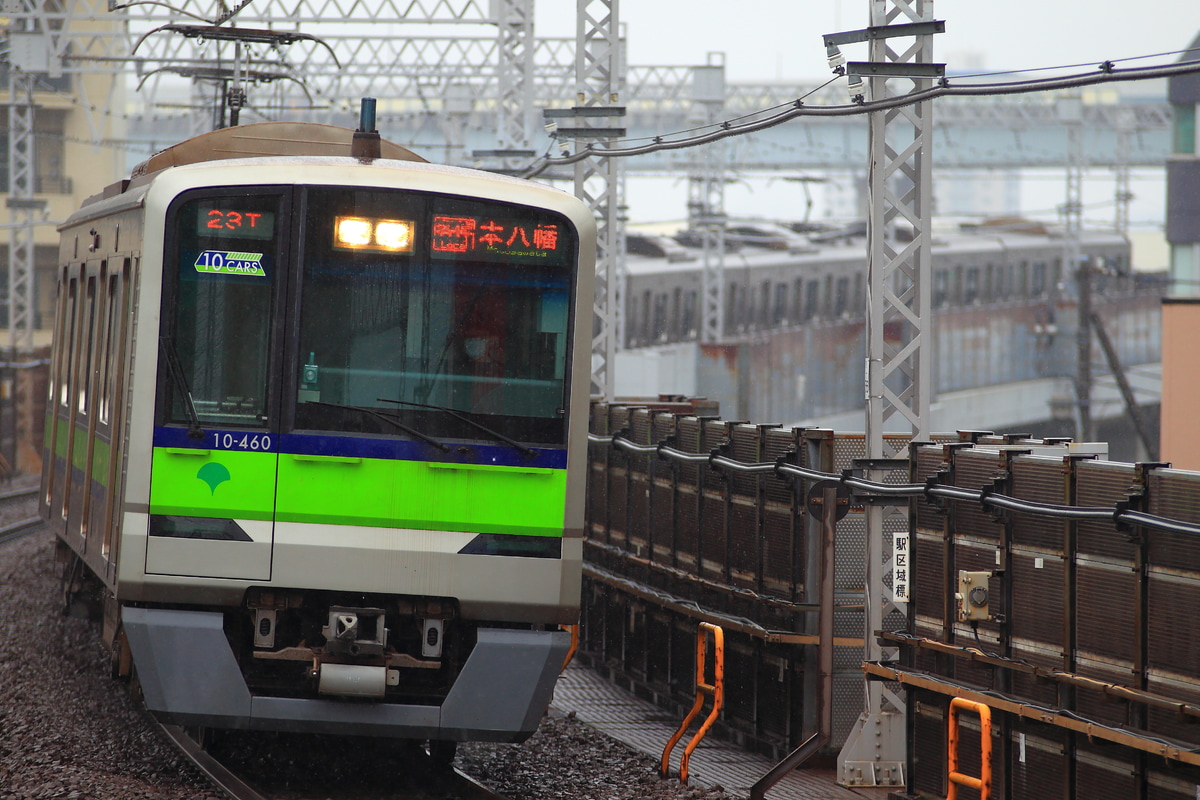 東京都交通局 大島車両検修場 10-300形 10-460F