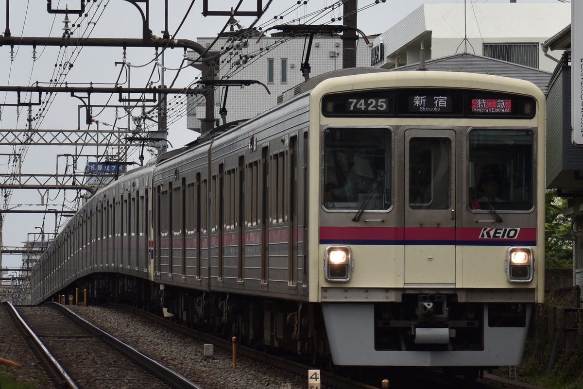 京王電鉄 若葉台検車区 7000系 7425F