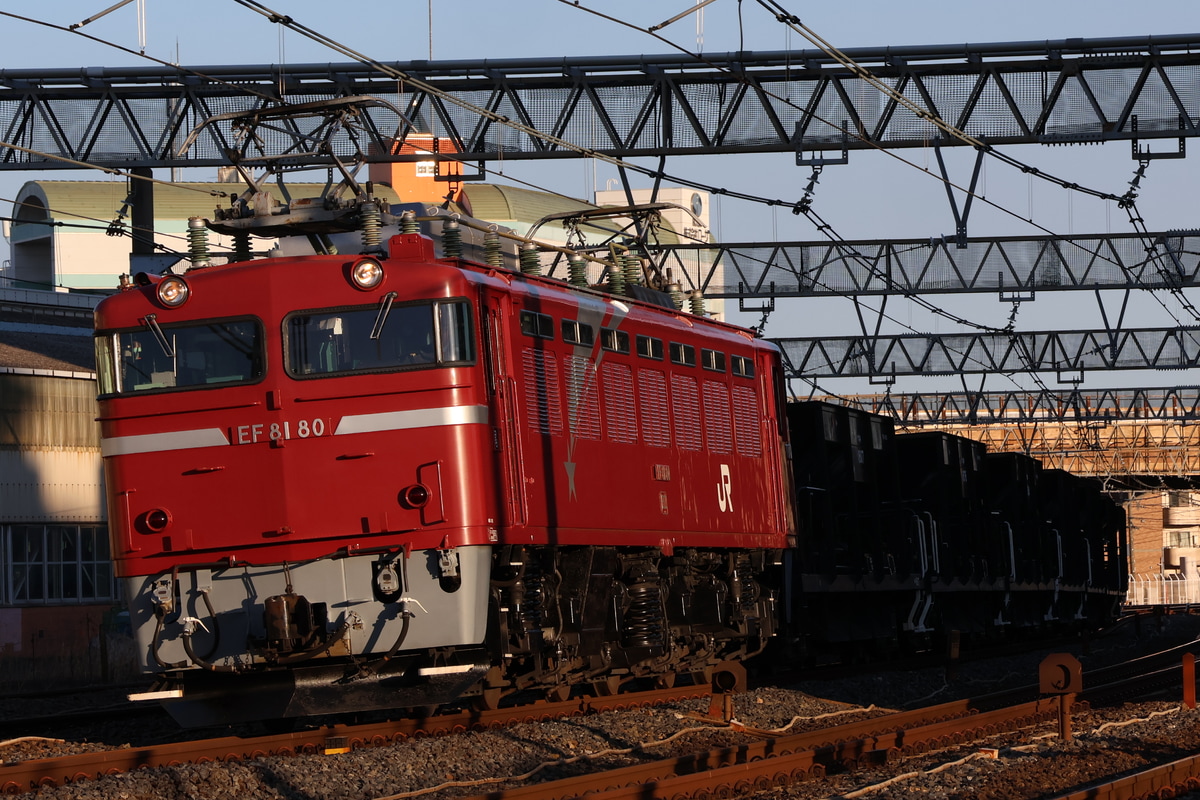 JR東日本 尾久車両センター EF81 80