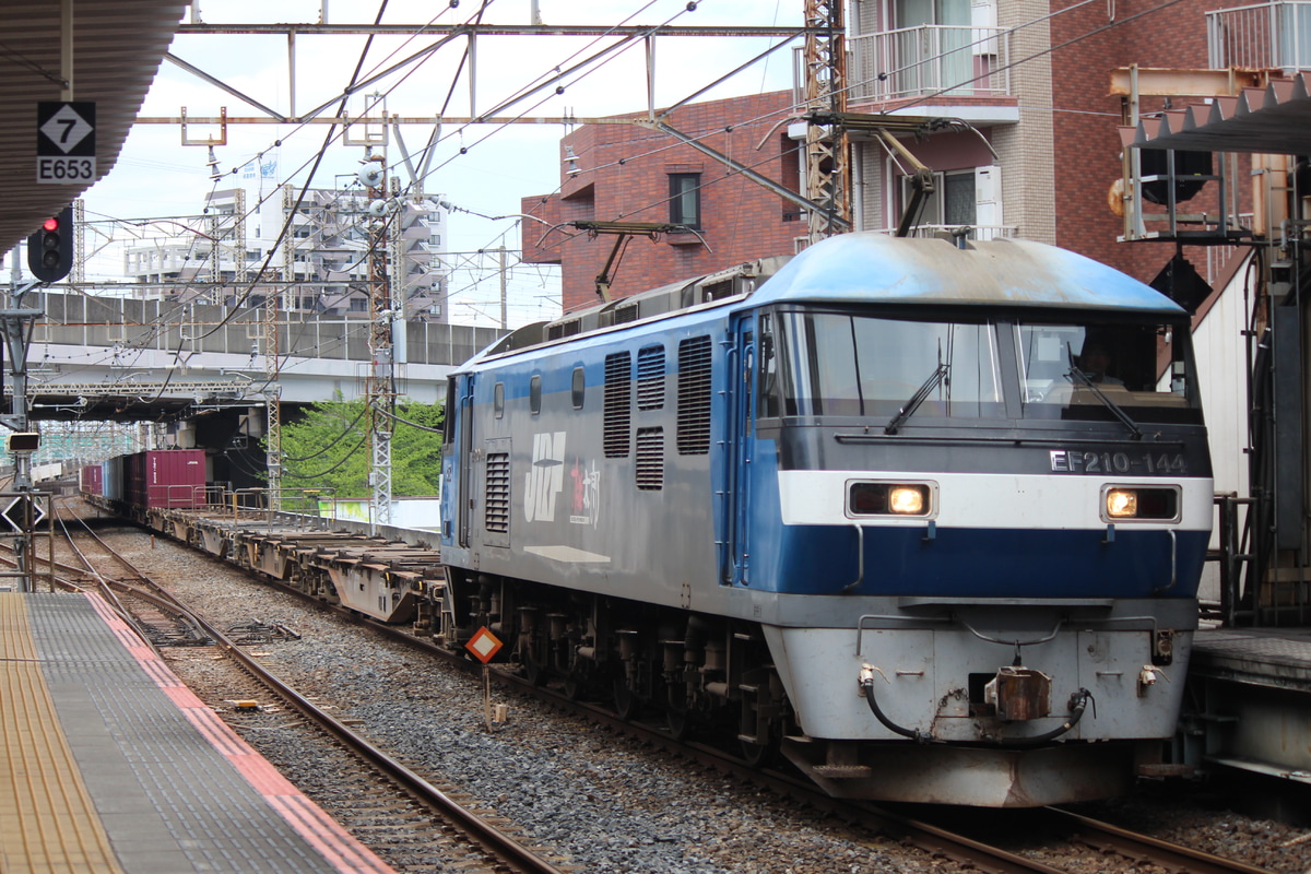 JR貨物 吹田機関区 EF210 144
