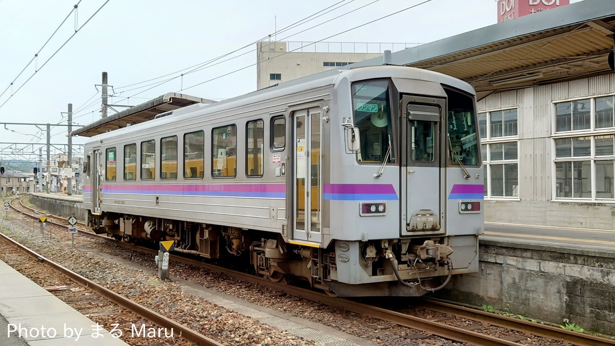 JR西日本 下関総合車両所 広島支所 キハ120形 キハ120 326