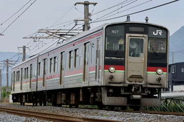 JR四国7200系R07編成を国分～端岡間で撮影した画像