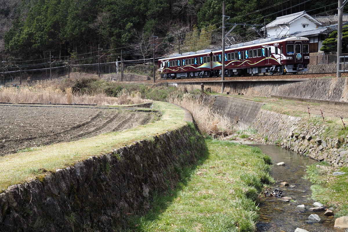 能勢電鉄  7200系 7211F