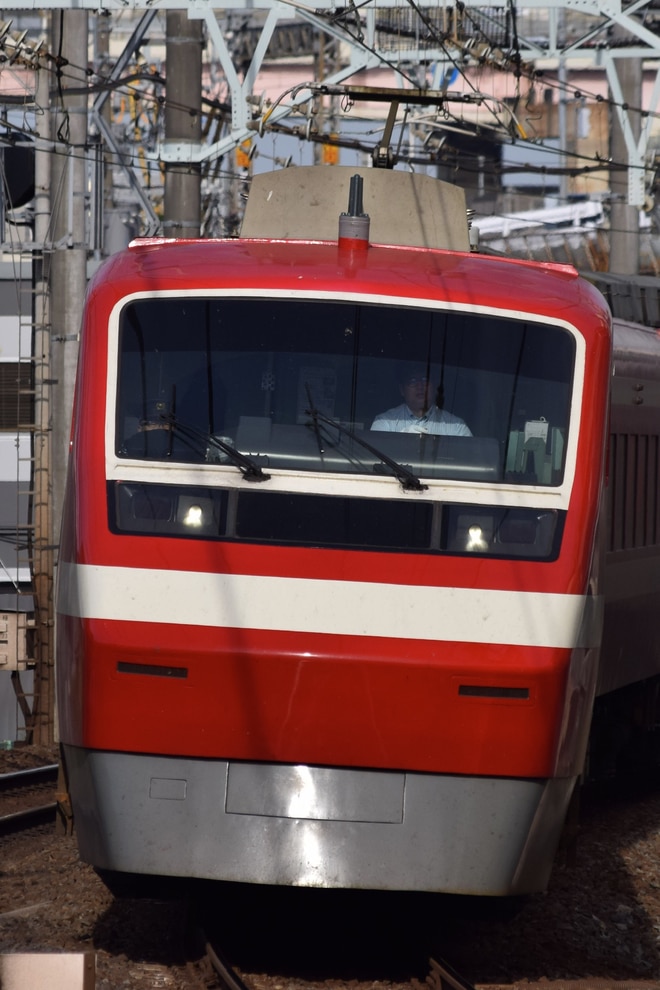 byトーブ