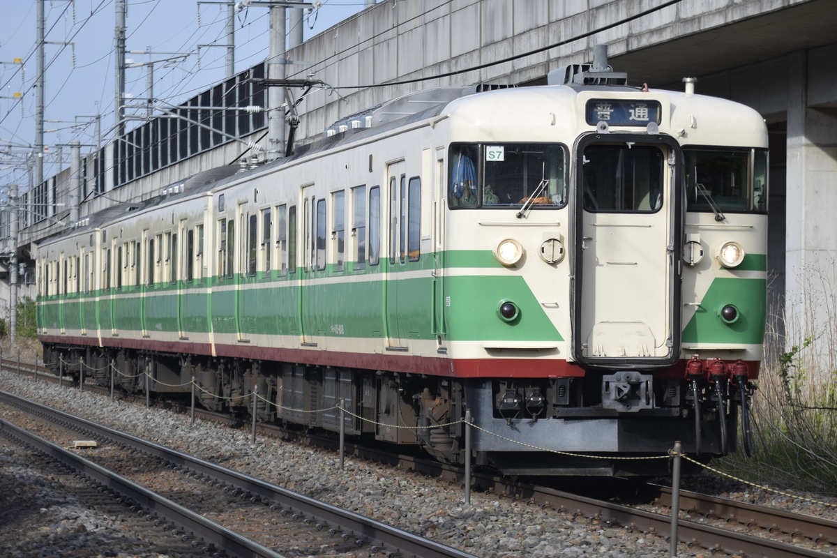 しなの鉄道  115系 S7編成