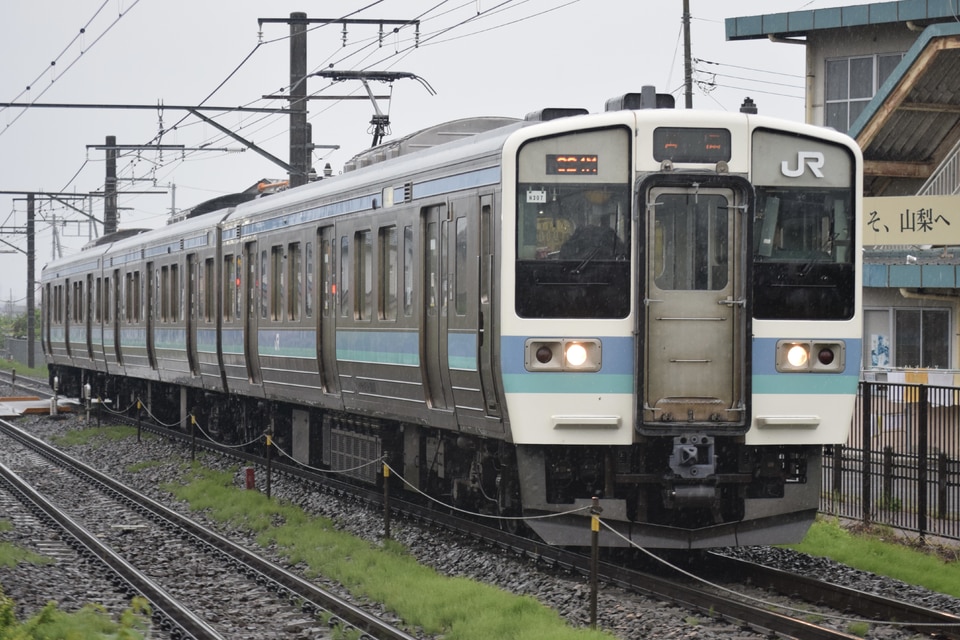 JR東211系ナノN307編成<br class="br-sp" />(ナノN307)の写真