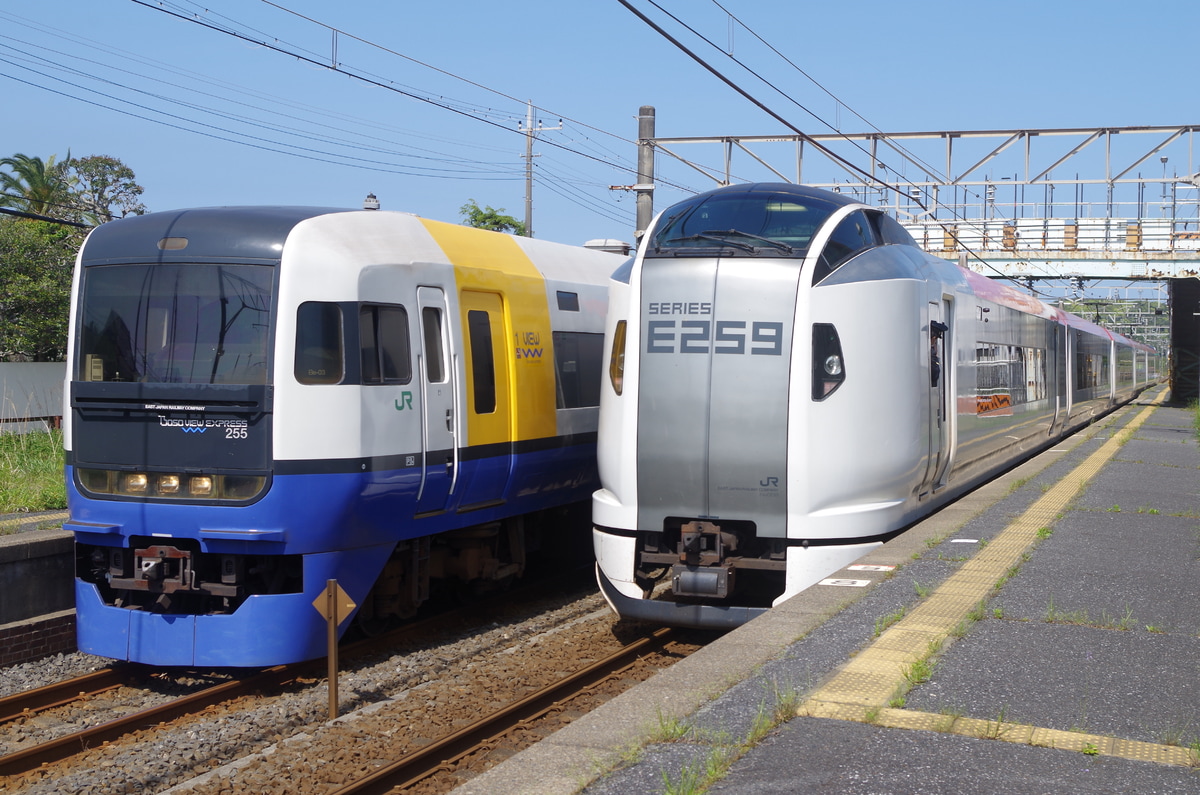JR東日本 幕張車両センター本区 255系 マリBe-03編成