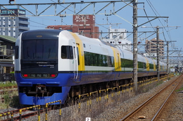 by山百合快特