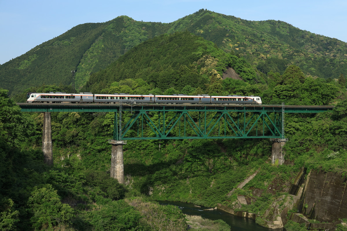 JR東海 名古屋車両区 HC85系 ナコD202編成