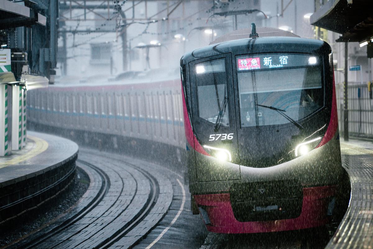 京王電鉄 若葉台検車区 5000系 5736F