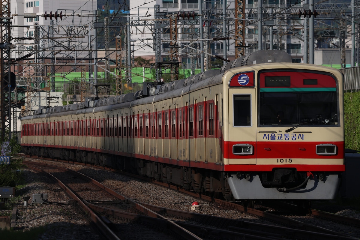 Seoul Metro  1000系 115編成