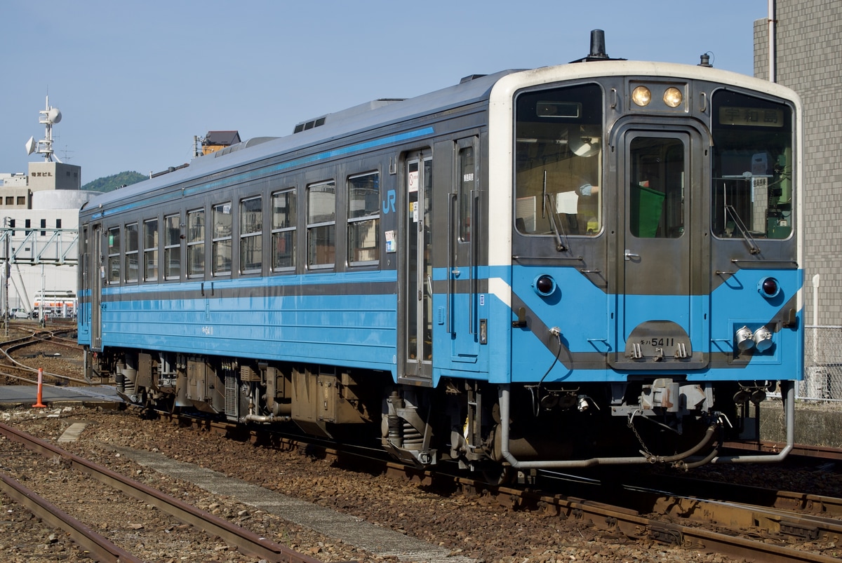 JR四国 松山運転所 キハ54系 11
