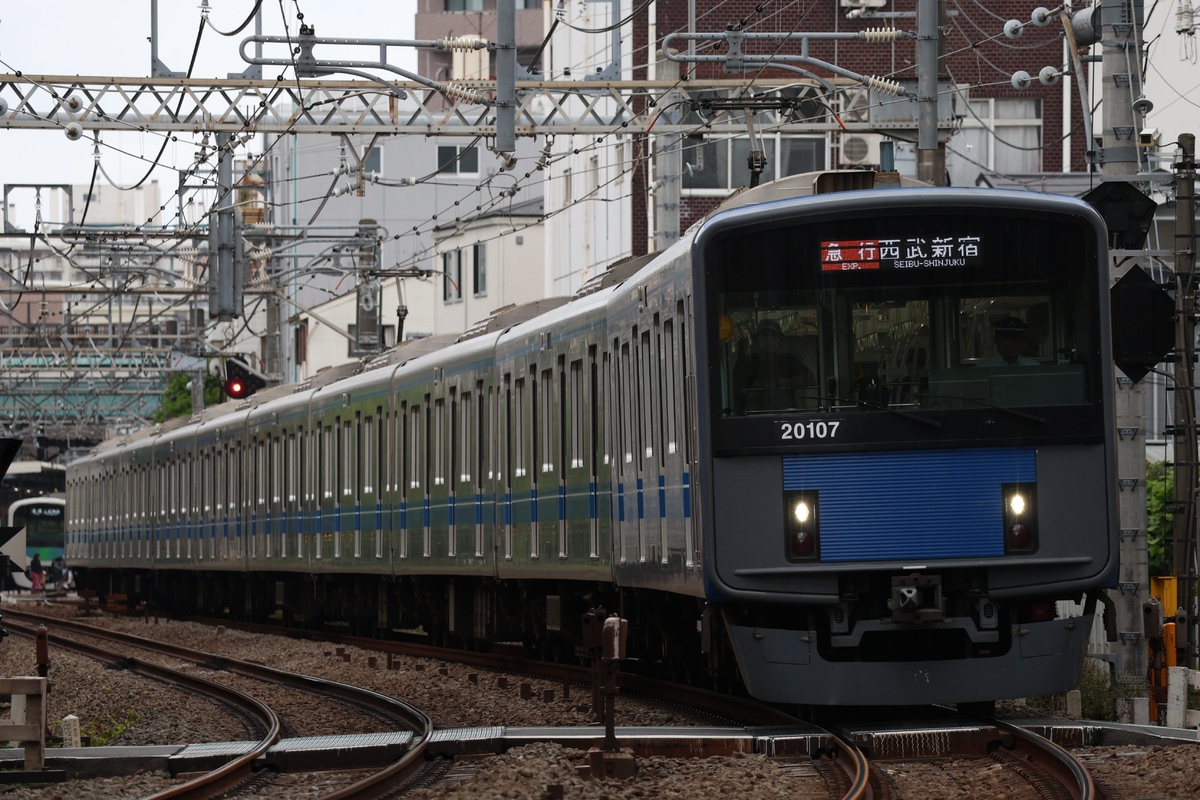 西武鉄道  20000系 20107F